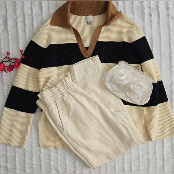 Striped V-Neck Sweater - Black and Cream - Picture 5 of 8